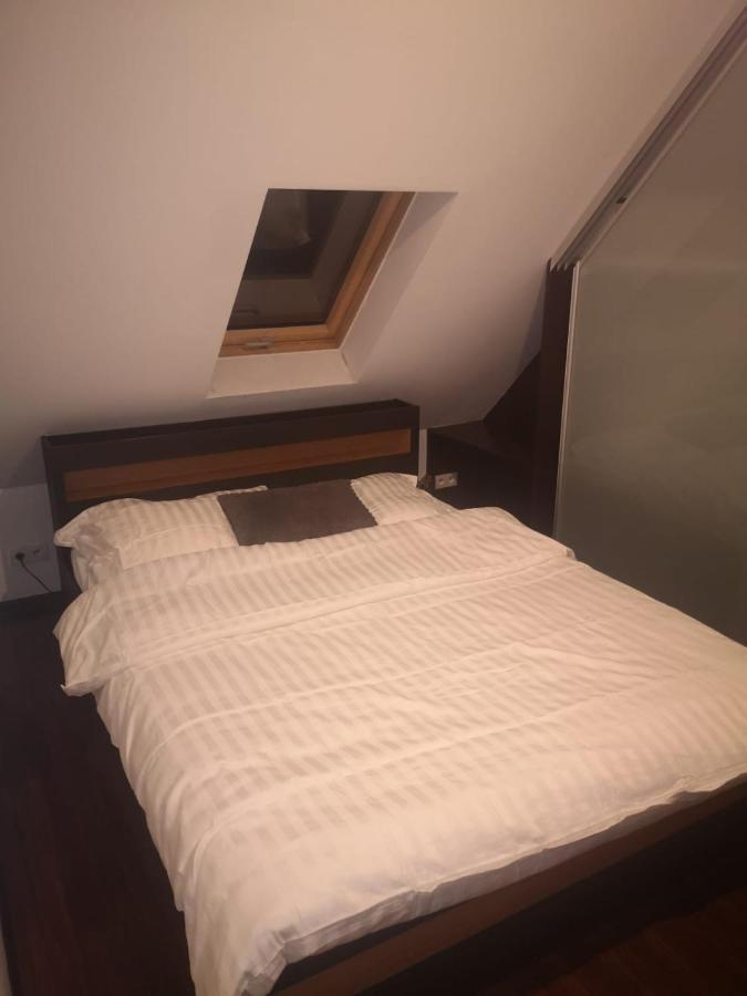 Apartamenty Lena 16 Twoje Poddasze Raciborz Bagian luar foto